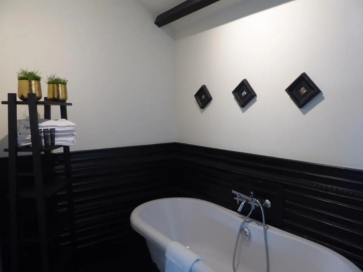 ** Nocleg ze śniadaniem Bed and Breakfast B In Antwerpia Belgia