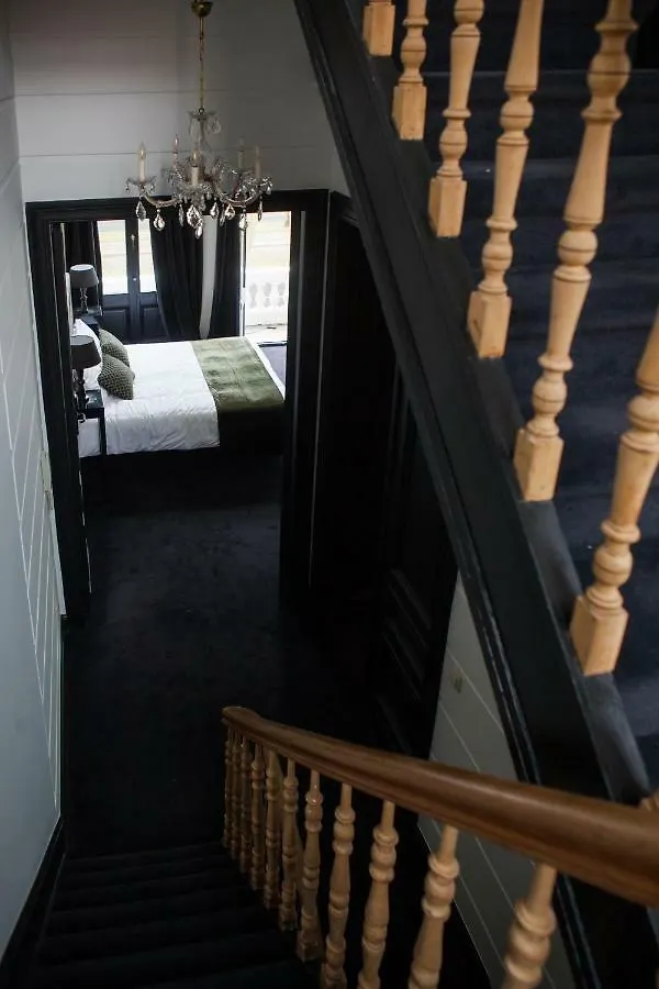 Bed and Breakfast B In Antwerpia Nocleg ze śniadaniem