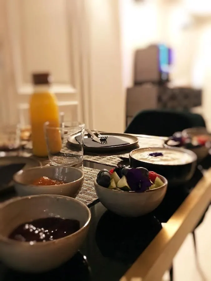 Bed and breakfast B In Anvers 2*,