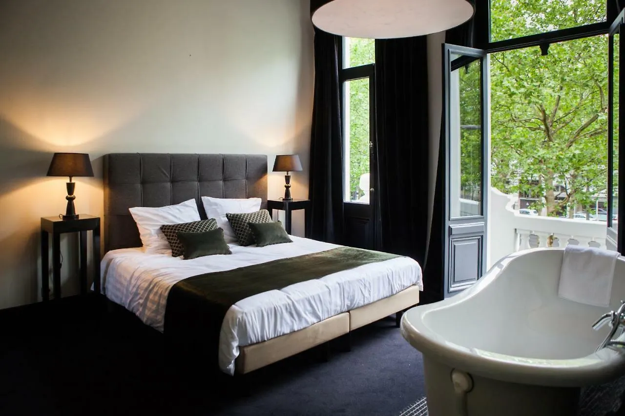 Bed and breakfast B In Anvers Couette-café